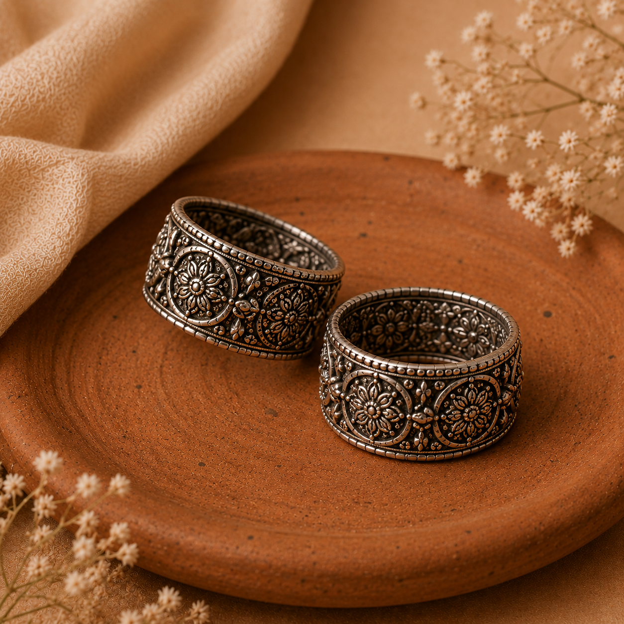 Oxidised silver rings by Shrim Studio